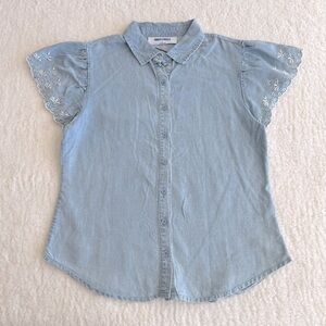 Inner Circle Women's Light Blue Denim Button-Up Shirt, Embroidered Sleeves, M